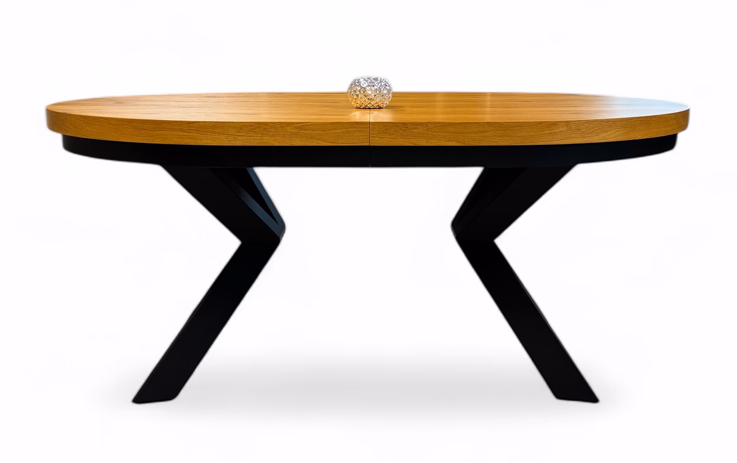 stół loftowy owalny X, rozkładany, blat dębowy, nogi metalowe czarne, ujęcie z przodu